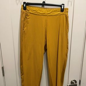 Athlete textures Brooklyn joggers 12t